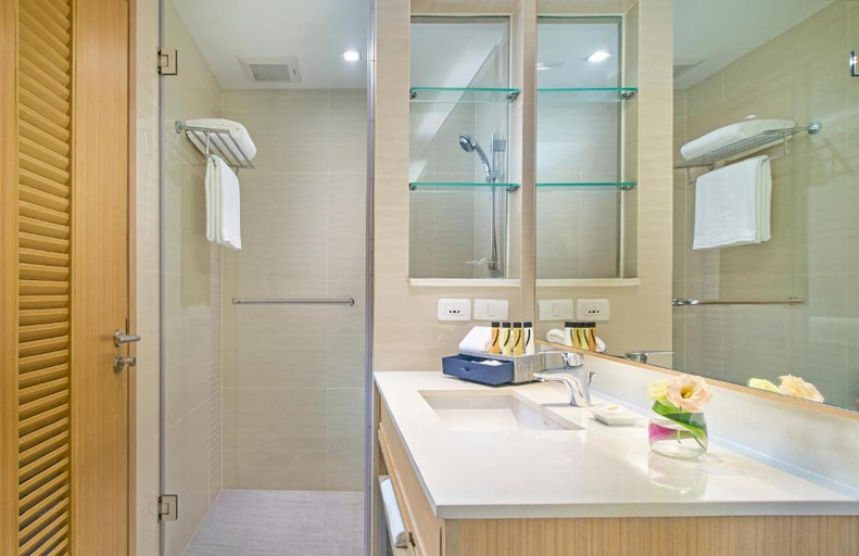 Bathroom 6
