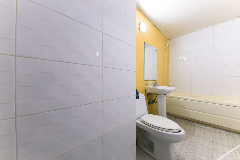 Bathroom, Daejeon Yuseong Lemon Tree Hotel, Yuseong