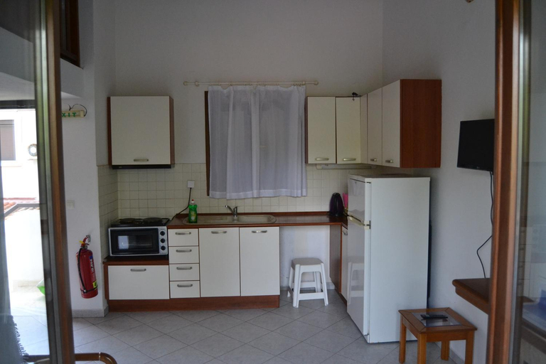 Others 4, Anna House, Central Macedonia
