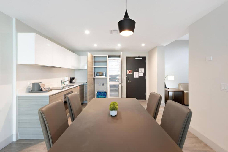 Others 3, Amazing Condo in Hollywood Beach, Broward