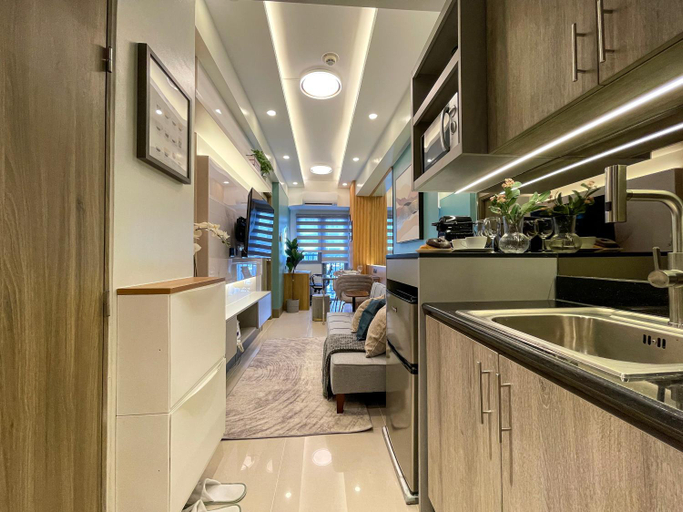 Dining Room 15