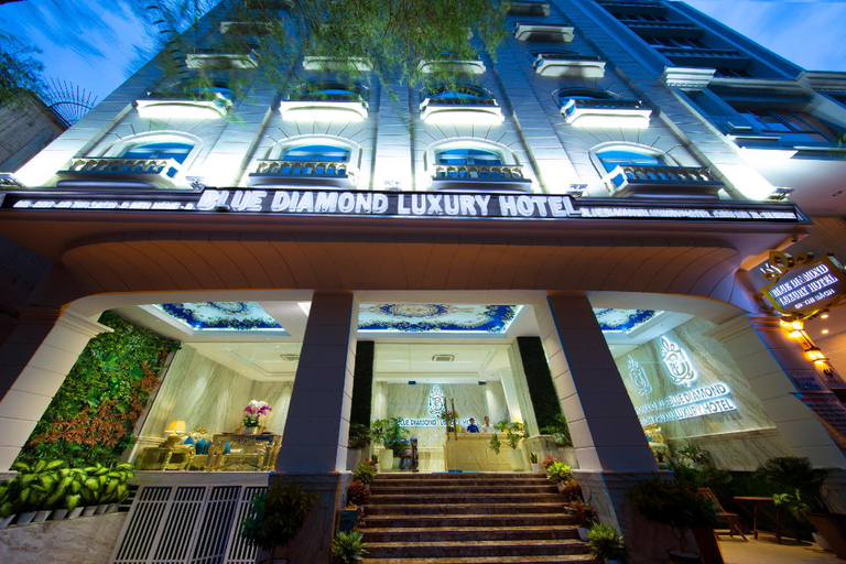 Exterior 5