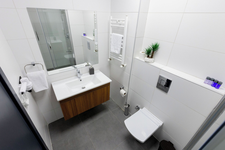Bathroom 5, Restway Hotel, Çiğli