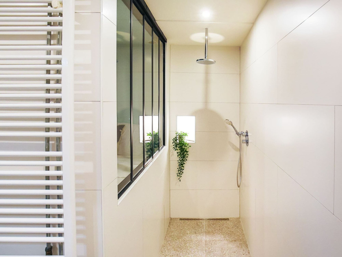 Bathroom 4, Vibrant Apartment in Baflo by Op de Roemte, Winsum