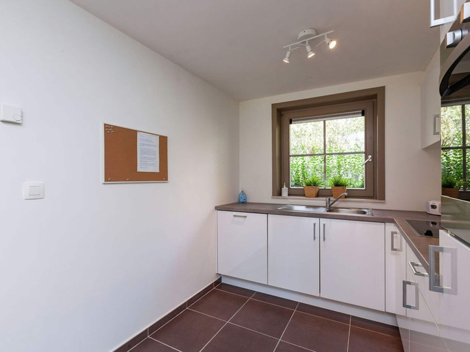 Others 5, Relaxing Holiday Home in Adinkerke With Fenced Garden, West-Vlaanderen