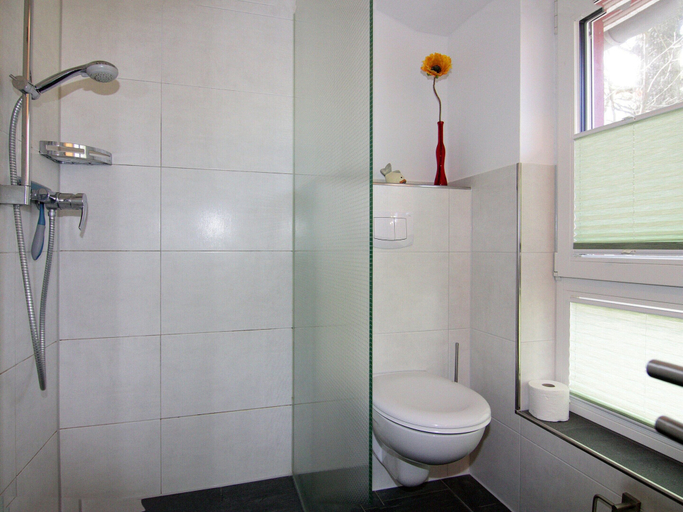 Bathroom 4, Semi-detached House, Zingst, Vorpommern-Rügen