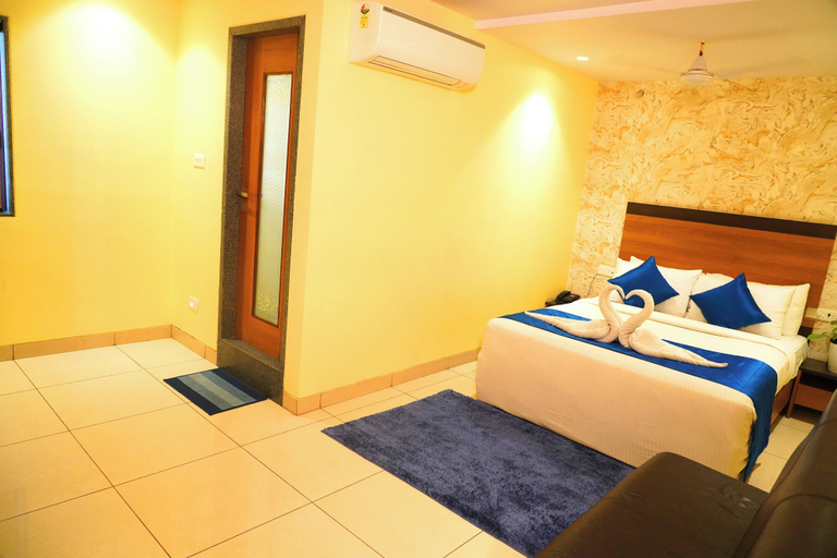Others 4, Sri Brundavan Grand Inn, Visakhapatnam