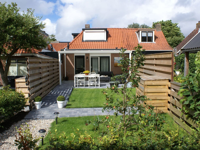 Garden 3, Fantastic Luxury Vacation Home and Next to the Wadden Sea, Dongeradeel