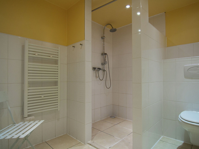 Bathroom 4, Comfortable and Cozy Cottage With Large Terrace, Haute-Vienne