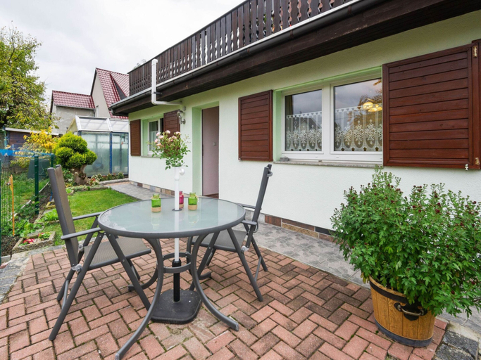 Balcony 3, Peaceful Apartment in Lichtenhain With Private Terrace, Sächsische Schweiz-Osterzgebirge