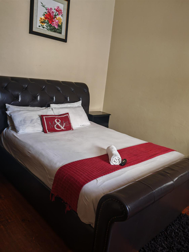 Bedroom 5, Senate Guest House, Buffalo City