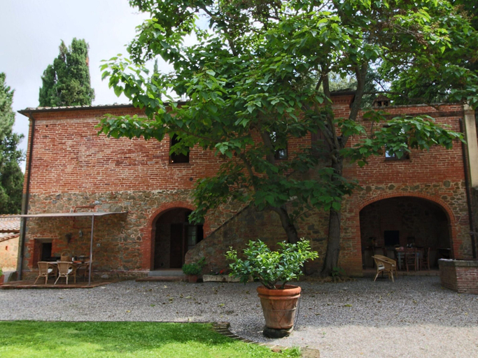 Exterior & Views 2, Expensive Villa With Tennis Court in Sinalunga, Siena