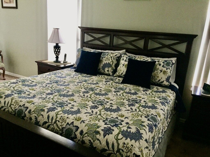 Bedroom 2, Hampton Lakes Villa, Polk