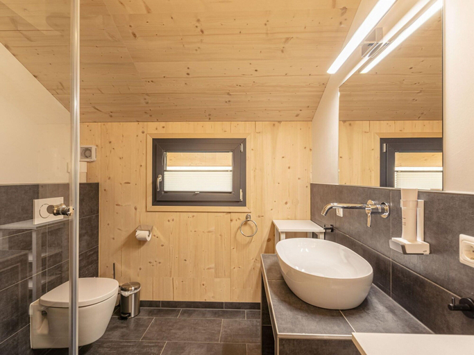 Bathroom 4, Chalet in Steinach am Brenner near Ski area, Innsbruck Land