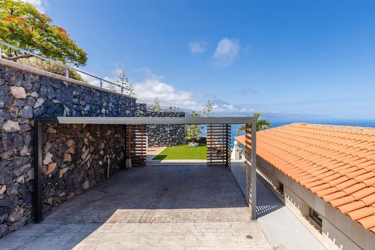 Others 4, Villa en el Norte de Tenerife, Santa Cruz de Tenerife