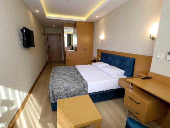 Bedroom 2, Grand Elmira Suites, Beşiktaş