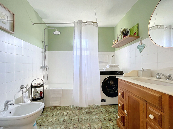 Room 5, Sevenhouse by Atlantic Holiday, Machico