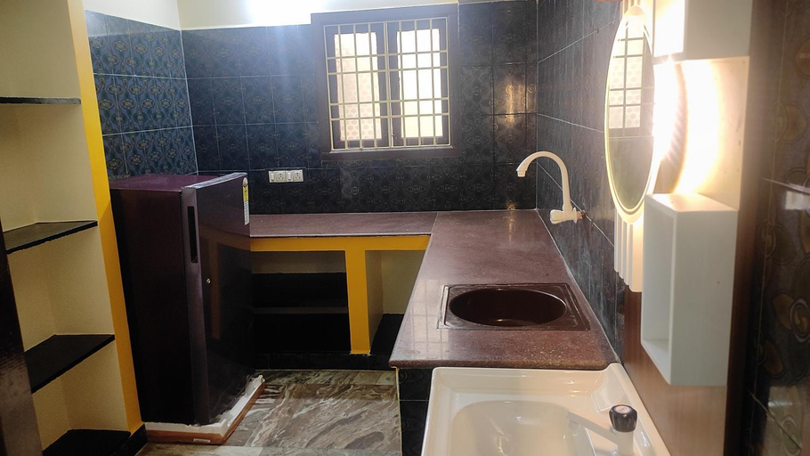 Bathroom, RR Home Stay, Puducherry