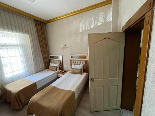 Others 5, VATAN OTEL, Konak