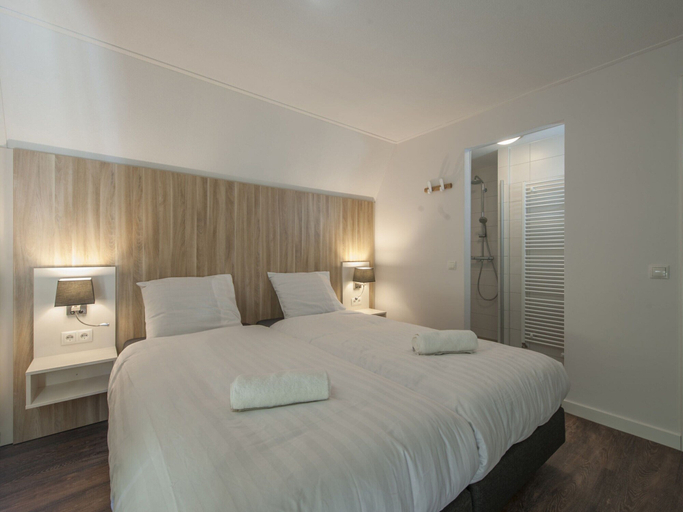 Room 2, Sunny Zeeland Getaway, Veere