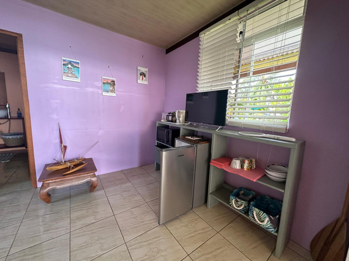 Others 3, Bungalow chez Josi, bord de mer prive