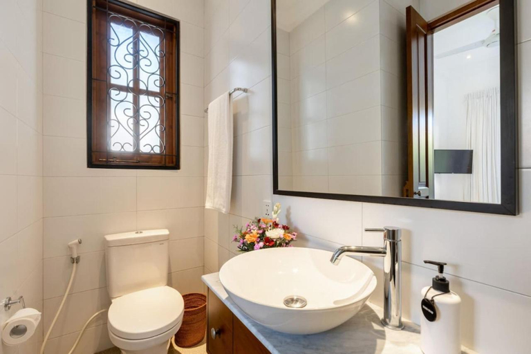 Bathroom 2, Paradise in the heart of Seminyak, 1-BR Pool-Villa, Badung