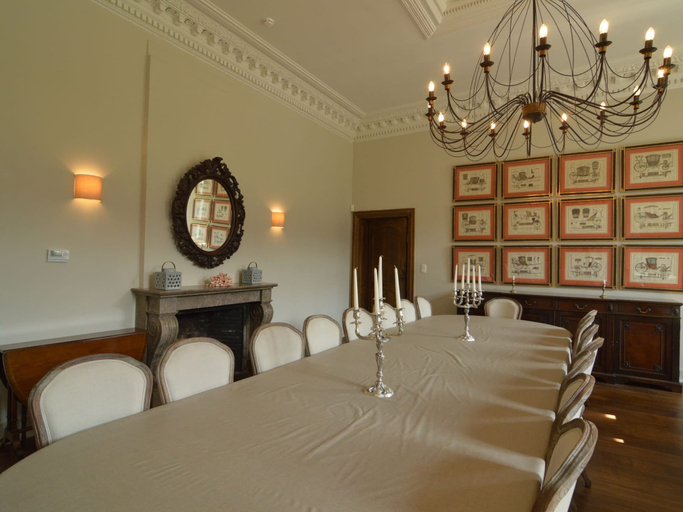 Dining 3, Luxurious castle in Marchin with infrared sauna, Liège