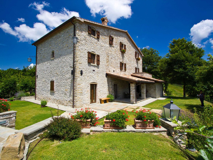 Exterior & Views 2, Nice Apartment in Apecchio With Shared Swimming Pool, Pesaro E Urbino
