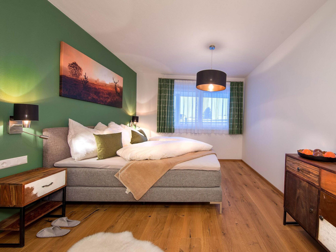 Bedroom 2, Apartment in Neukirchen by Wildkogelbahn, Zell am See