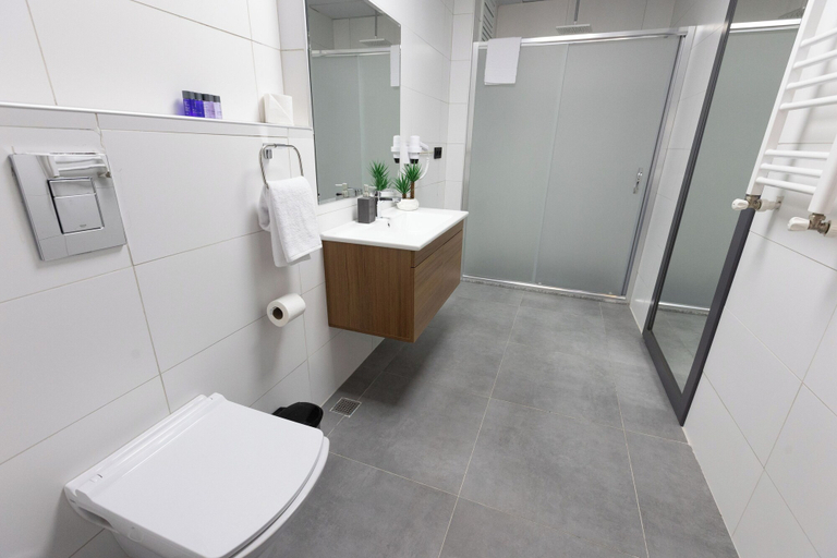 Bathroom 5, Restway Hotel, Çiğli