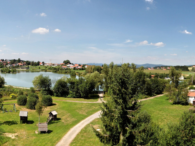 View from property 4, Wooden Chalet With Terrace Near a Swimming Lake, Freyung-Grafenau