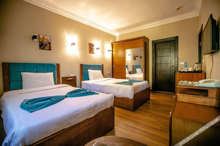 Bedroom 2, Pyramids Oasis Hotel, Al-Ahram
