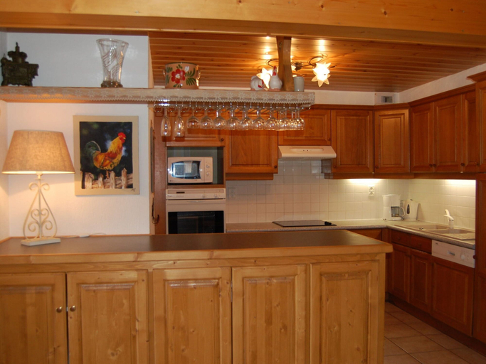 Private kitchen 3, Spacious Holiday Home Near Center of Champagny, Savoie