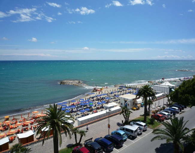 View from property 3, Apartment in Ceriale With Parking Space, Savona