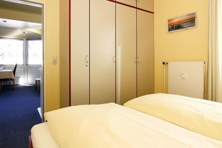 Room 4, Apartments Panorama With sea View Directly at the Beach Promenade of Laboe, Plön