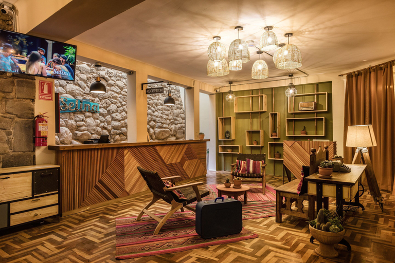 Public Area 3, Socia/tel Pucon, Cautín