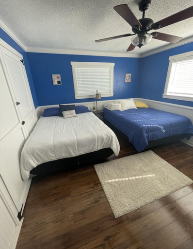 Bedroom 2, Toes Up Resort, Comal