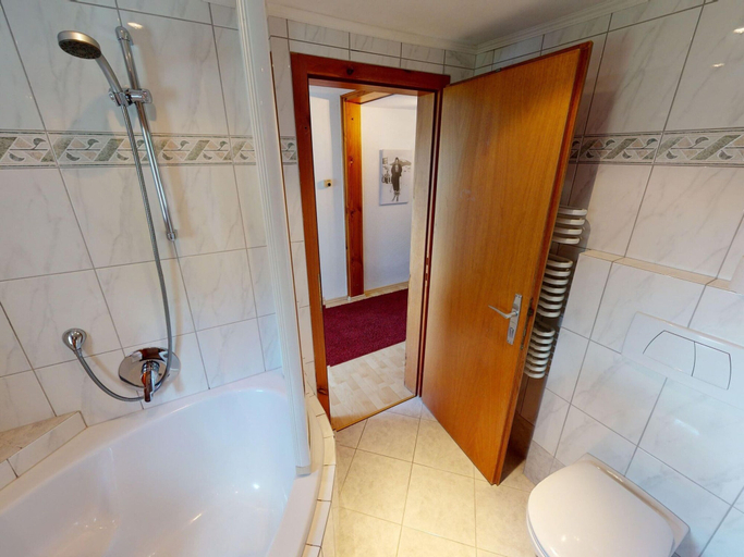 Bathroom 3, Chalet in Wildkogel Near Ski Slopes & Pool, Zell am See