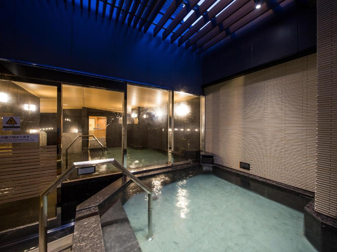 Swimming Pool 12