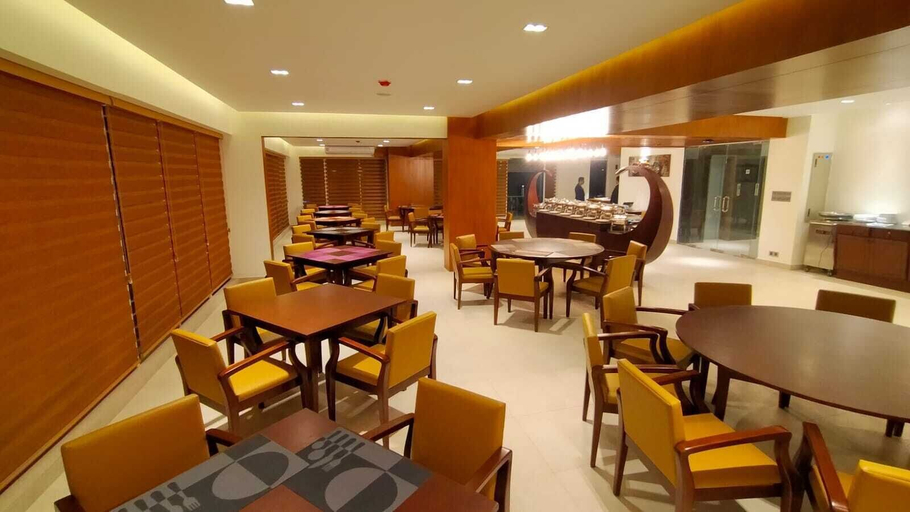 Food & Drinks 4, Royal Pearl Suites, Cox's Bazar
