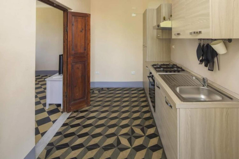 Private kitchen 5, Apartment in Lerici With Garden, La Spezia