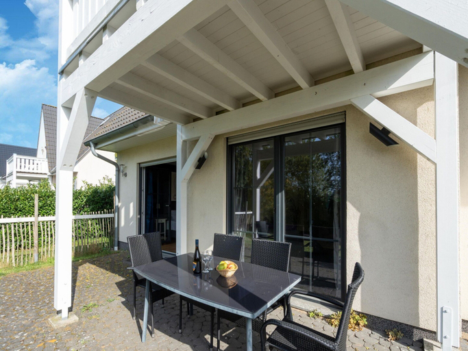 Others 5, Winsome Apartment in Bastorf With Private Garden, Rostock