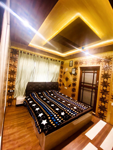Bedroom 2, Adobe Homestay, Srinagar