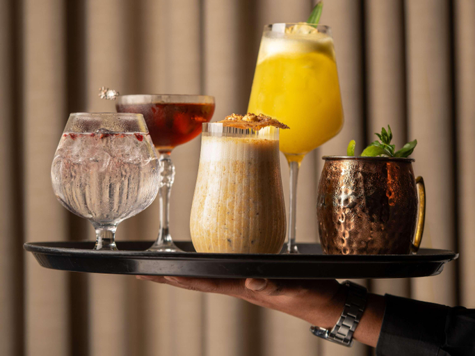 Food & Drinks 26