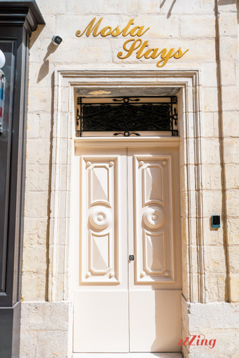 Others 3, Mosta Stays by Zzzing