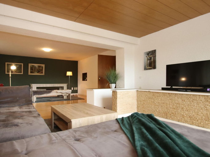 Bedroom 2, Ferienwohnung mit Weitem Ausblick in Altenau, Goslar