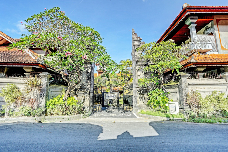 Exterior & Views 2, OYO Collection O 91125 Puri Dewa Bharata, Badung