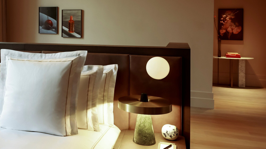 Bedroom 2, Rosewood Amsterdam, Amsterdam