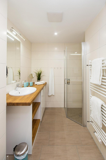 Bathroom 1, Haus 7 Apartment 2 Hundefreundlich, Ludwigslust-Parchim