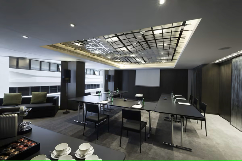Business Facilities 15